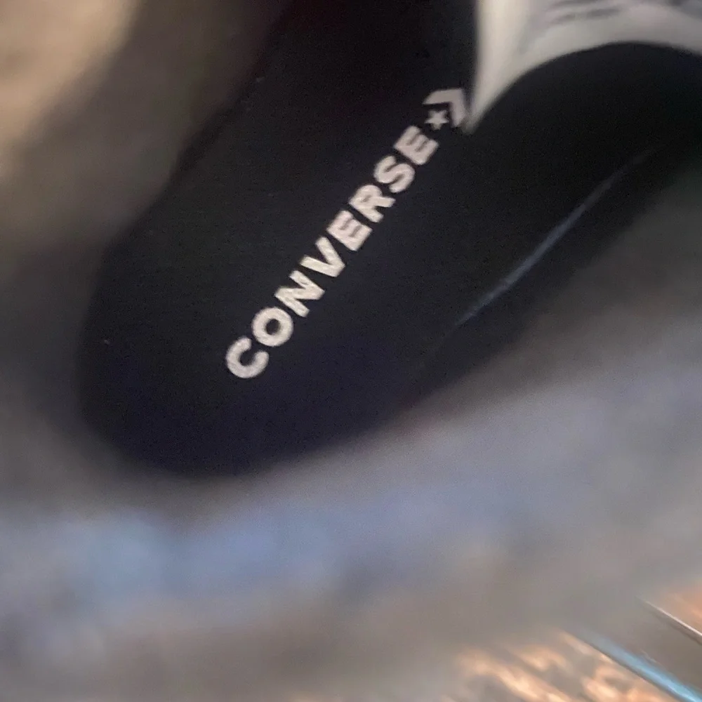 CONVERSE 